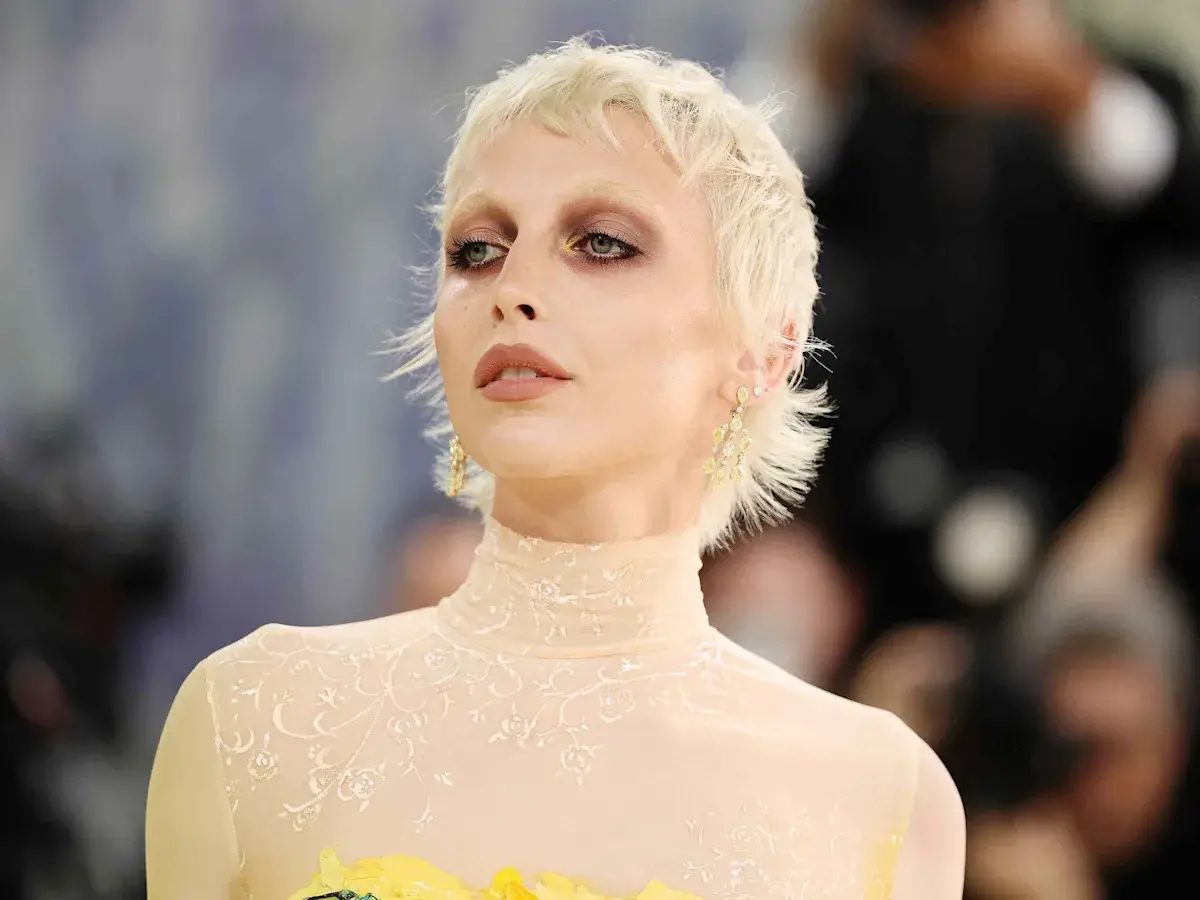 Emma Chamberlain Looks Almost Unrecognizable as She Trades Her Signature Pixie for Her Longest, Blondest Hair in Years