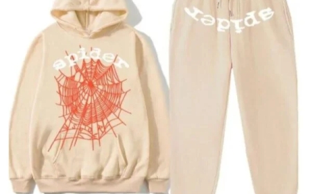 Sp5der Hoodie: The Iconic Blend of Chaos, Culture, and Confidence