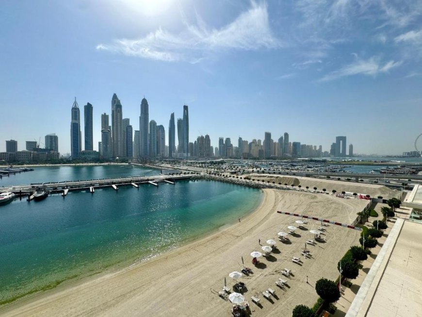 Emaar Beachfront Dubai - Luxury Waterfront Apartments & Villas for Investment
