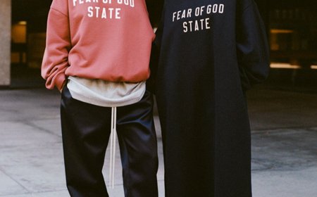 Essentials Crewneck A Stylish Staple for Every Wardrobe