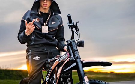 Synaworld Tracksuits: Where Luxury Meets Urban Edge