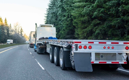 Why Flatbed Transportation Services Are Ideal for Heavy and Oversized Loads