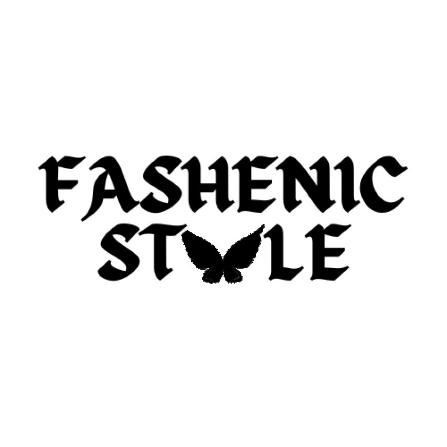 Fashion Bloggers Are the New Runway Icons