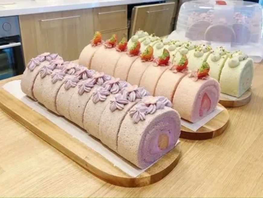 The Art of Cake Roll Packaging: Preserving Sweetness and Style