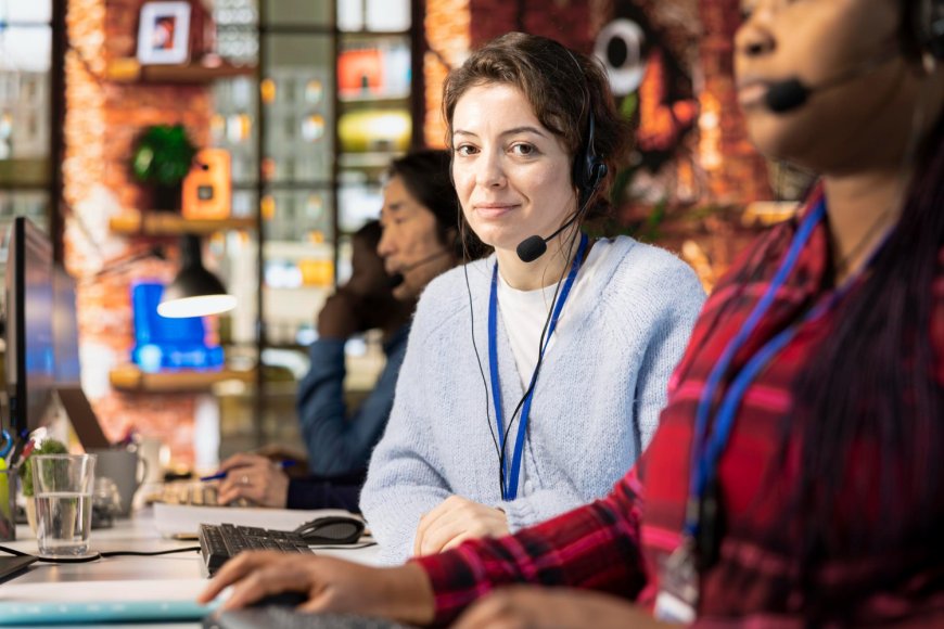 Why Setting Up a Call Center in Lucknow is a Smart Business Move