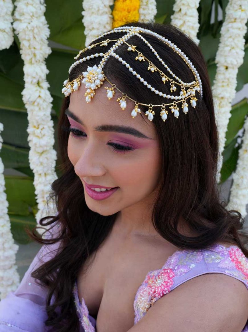 Stylish Hair Buns Made Easy with VAIDAAN Accessories