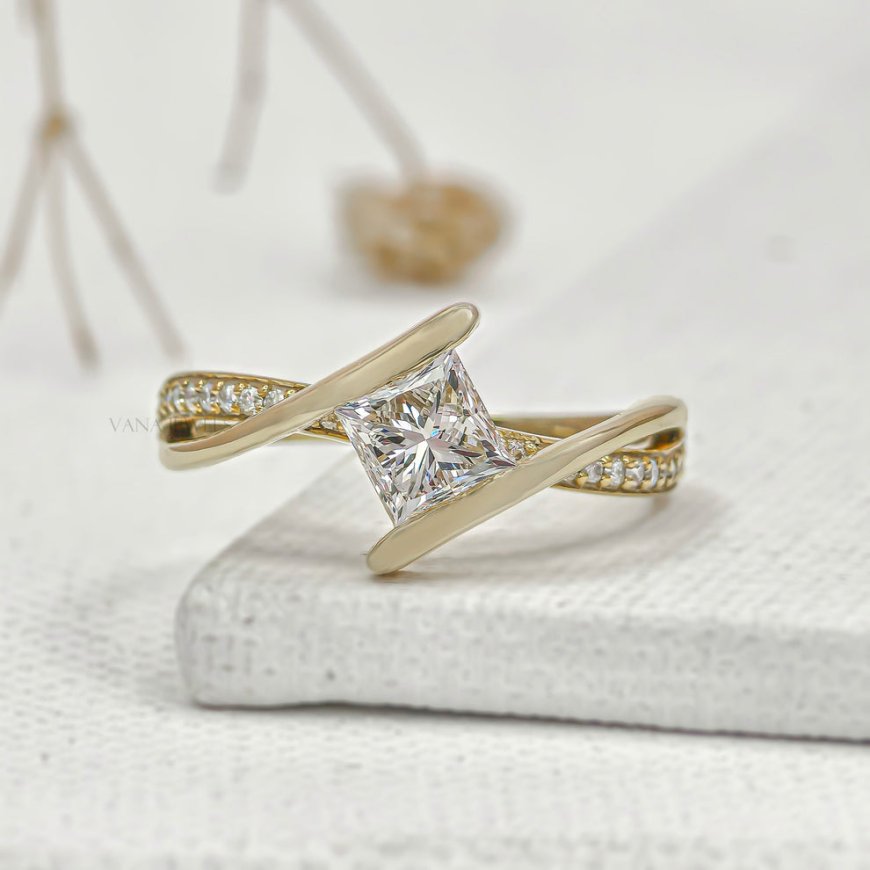 Lab Grown vs. Natural Diamonds: Which Engagement Ring Is Right for You?