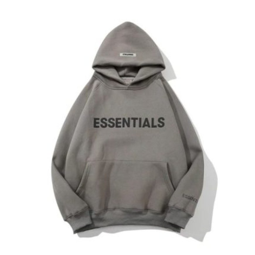 Essential Hoodie – Minimal Design, Maximum Comfort