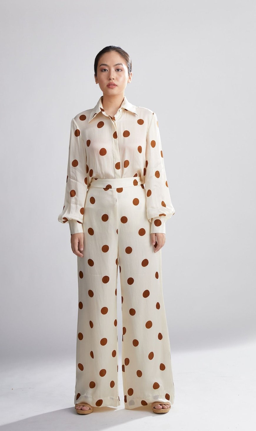 Floral Pants for Women: Mastering Contemporary Botanical Fashion